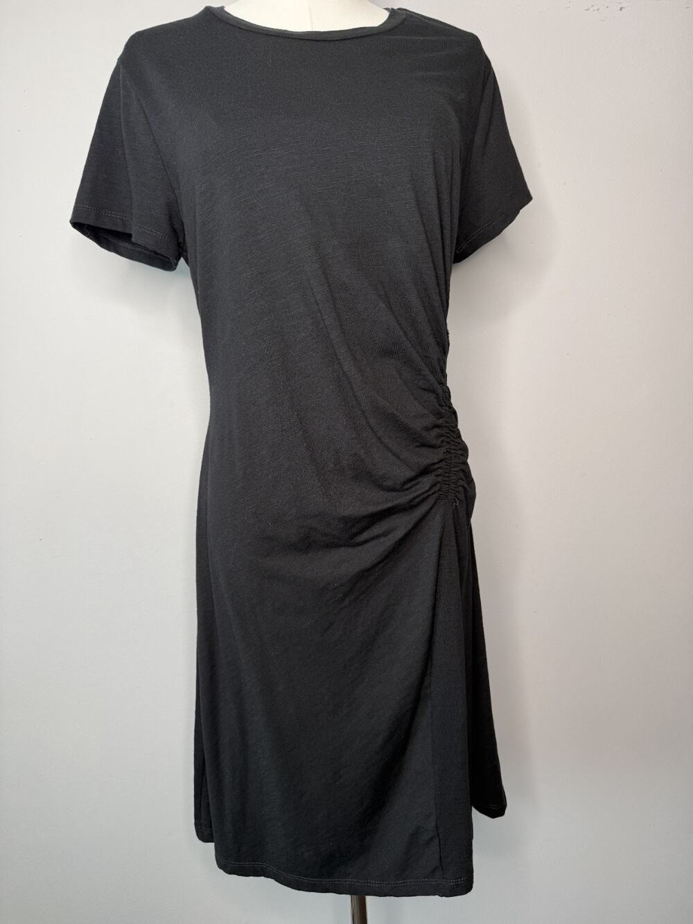 Black Ruched T-Shirt Mini Dress Sz M Festival Casual Beach Vacation Cruise Boho